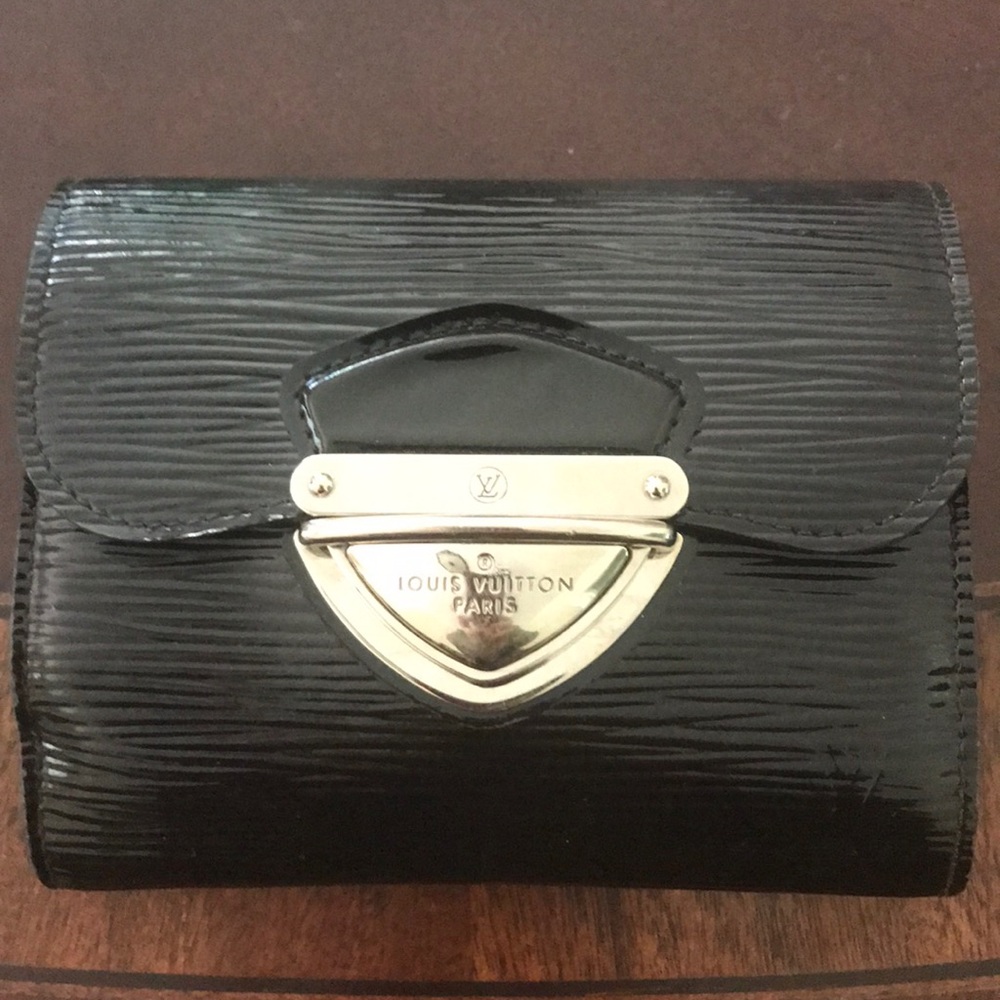 Louis Vuitton Epi Joey black